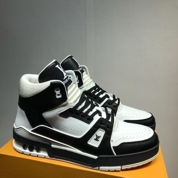 2020 designer new mens shoes trainers sneakers lv louis men's business casual shoes 38-45 000880-46, Blue;gray
2020 designer new mens shoes trainers sneakers lv louis men's business casual shoes 38-45 000880-46, Blue;gray