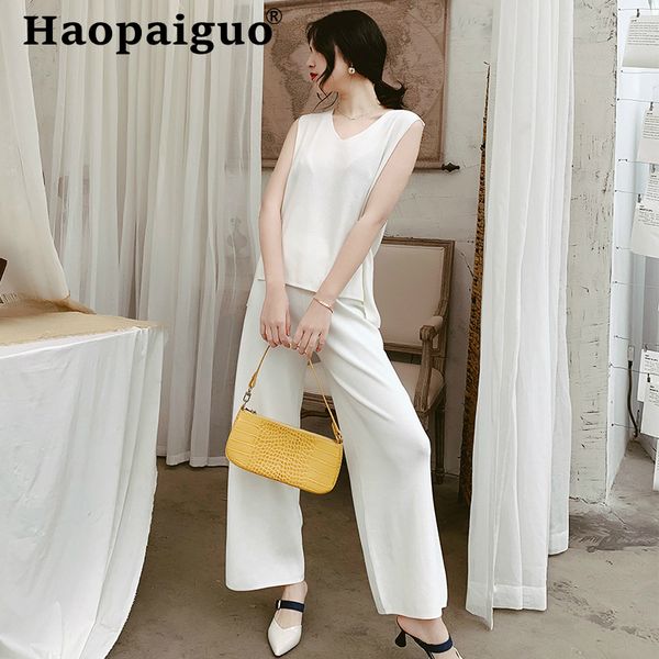 elegant 2019 summer loose casual two piece set sleeveless knitted blouse and long high waist wide leg pant women 2 piece set, White
elegant 2019 summer loose casual two piece set sleeveless knitted blouse and long high waist wide leg pant women 2 piece set, White