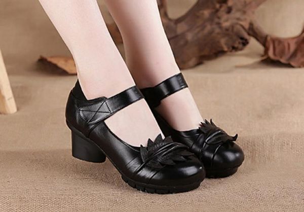 2019 women's shoes in spring and autumn with new style middle heel coarse heel round head mother shoes @nm692, Black
2019 women's shoes in spring and autumn with new style middle heel coarse heel round head mother shoes @nm692, Black