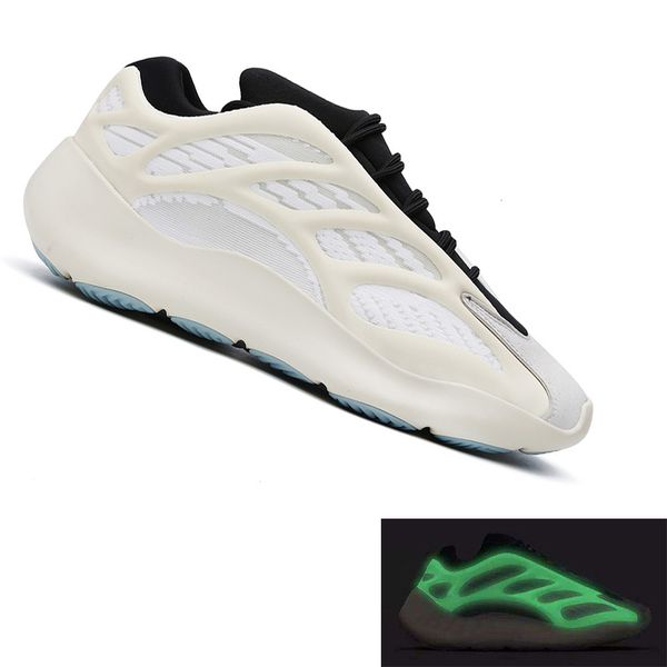est originals 700 v3 azael black white 3m reflective kanye west men women running shoes sports sneakers ef9897 with box
est originals 700 v3 azael black white 3m reflective kanye west men women running shoes sports sneakers ef9897 with box