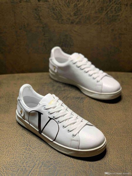 2020 r vl7n fashion trend outdoor running shoes comfortable and breathable sports overall lightweight casual shoes
2020 r vl7n fashion trend outdoor running shoes comfortable and breathable sports overall lightweight casual shoes