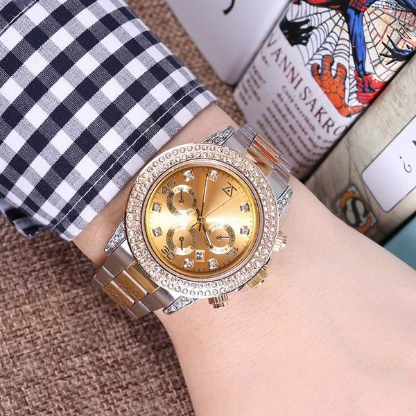 Luxury Gold President Day-Date Diamonds Watch Men Stainless Mother of Pearl Dial Diamond Bezel Automatic WristWatch AAA mens Watche 
Luxury Gold President Day-Date Diamonds Watch Men Stainless Mother of Pearl Dial Diamond Bezel Automatic WristWatch AAA mens Watche
