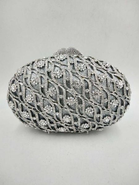 new female crystal diamond clutches women evening bag for wedding designer bags womans bags brand designers 2020 high quality
new female crystal diamond clutches women evening bag for wedding designer bags womans bags brand designers 2020 high quality