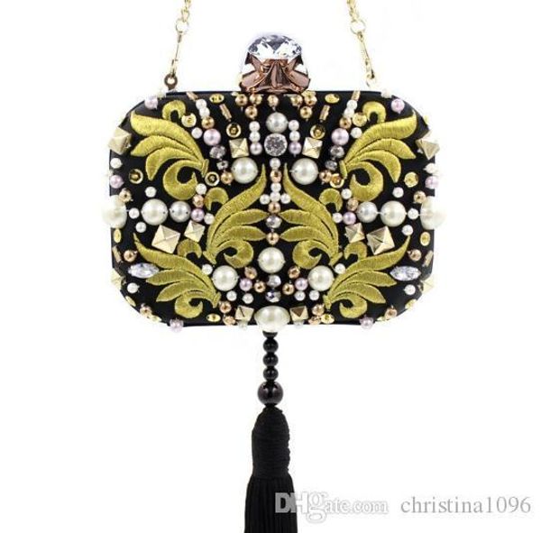 luxury fashion clutch evening bags black for women handmade diamond dinner bags embroidery beaded women shoulder chain bag
luxury fashion clutch evening bags black for women handmade diamond dinner bags embroidery beaded women shoulder chain bag