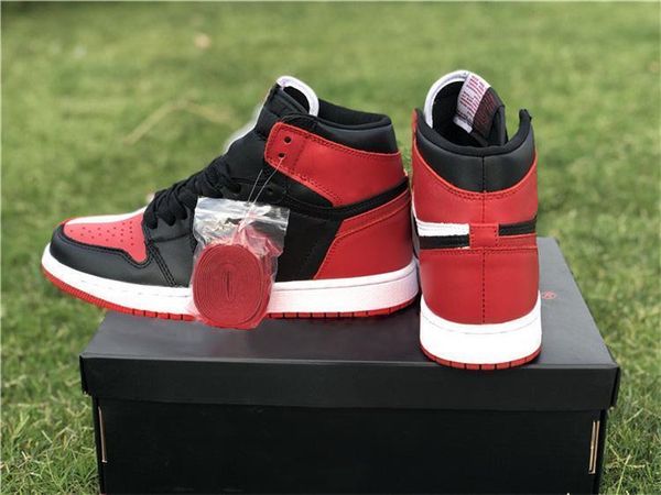 wholesale 2020 high og nrg h2h chicago homage to home 1s bred basketball shoes ,ar9880 -023 men court purple pine green outdoor sneakers, Black
wholesale 2020 high og nrg h2h chicago homage to home 1s bred basketball shoes ,ar9880 -023 men court purple pine green outdoor sneakers, Black
