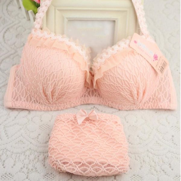 chic women 3/4 cup cotton blend lingerie ruffle push-up lace panty underwear bra set, Red;black
chic women 3/4 cup cotton blend lingerie ruffle push-up lace panty underwear bra set, Red;black