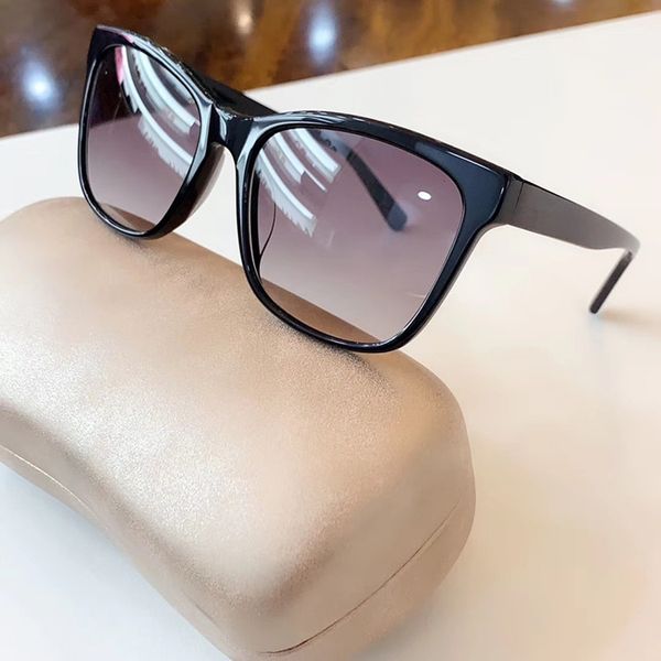 euor-am ch3392 style sunglasses uv400 55-19-140 italy imported double-color plank for accustomized fullset packing case, White;black
euor-am ch3392 style sunglasses uv400 55-19-140 italy imported double-color plank for accustomized fullset packing case, White;black
