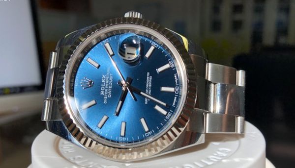 2019 luxury watch men 039 automatic mechanical diving port watch apphire men men watche blue dial wri twatch reloj 126334
2019 luxury watch men 039 automatic mechanical diving port watch apphire men men watche blue dial wri twatch reloj 126334
