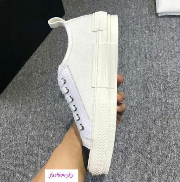 limited cooperation b23 single m classic as the main vision, in the way of large-area printing on the upper sweethearts shoes 38 boxb23, Black
limited cooperation b23 single m classic as the main vision, in the way of large-area printing on the upper sweethearts shoes 38 boxb23, Black