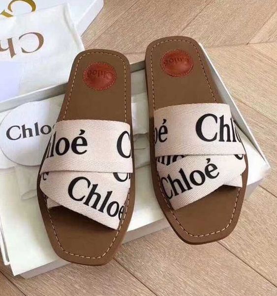 Branded women woody mule lipper fa hion girl letter lip on rubber ole flat lide andal ize eu35 39
Branded women woody mule lipper fa hion girl letter lip on rubber ole flat lide andal ize eu35 39