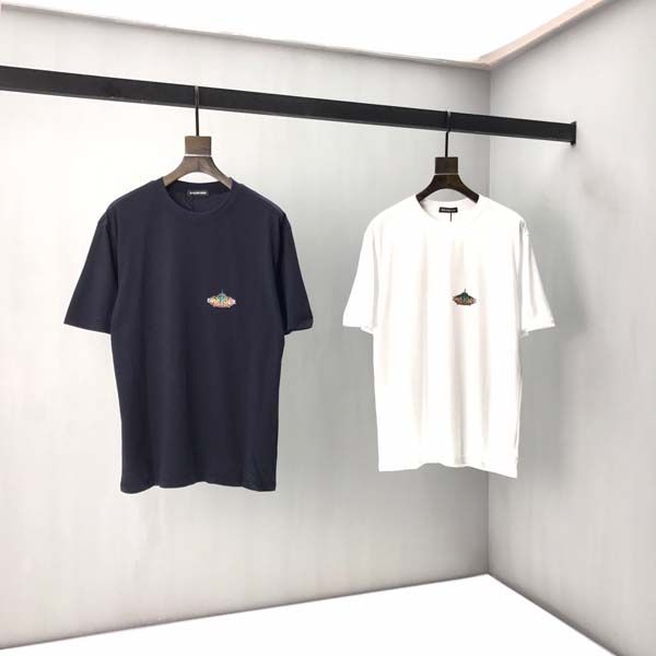 new 2020 t-shirt fashion badge men t shirts for v neck cotton short sleeve tees tshirts brands q12, White;black
new 2020 t-shirt fashion badge men t shirts for v neck cotton short sleeve tees tshirts brands q12, White;black