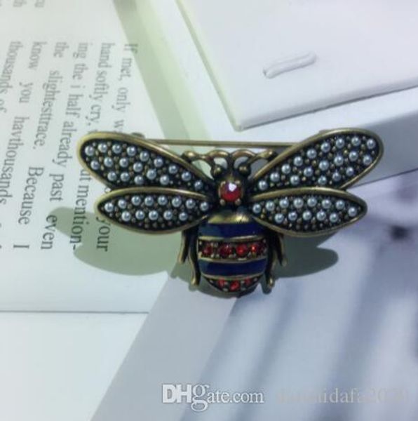 new simple rhinestone bee brooch ladies brooch jewelry accessories holiday gift, Gray
new simple rhinestone bee brooch ladies brooch jewelry accessories holiday gift, Gray