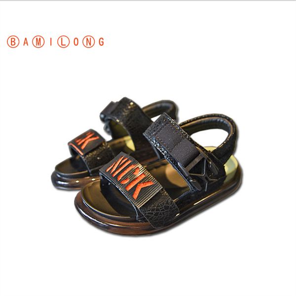 2020 kids girls sandals summer new non-slip beach shoes open children's sandals wild boys student children's shoes k62, Black;red
2020 kids girls sandals summer new non-slip beach shoes open children's sandals wild boys student children's shoes k62, Black;red