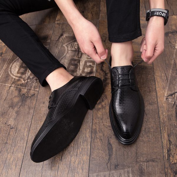 brand high-quality men's shoes summer leather waterproof casual italian men's fashion handmade lace-up loafer, Black
brand high-quality men's shoes summer leather waterproof casual italian men's fashion handmade lace-up loafer, Black