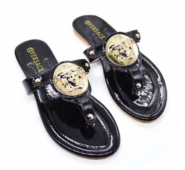 women's sandals luxury slide summer fashion wide flat slipper with thick sandals slipper flip-flops, Blue;gray
women's sandals luxury slide summer fashion wide flat slipper with thick sandals slipper flip-flops, Blue;gray