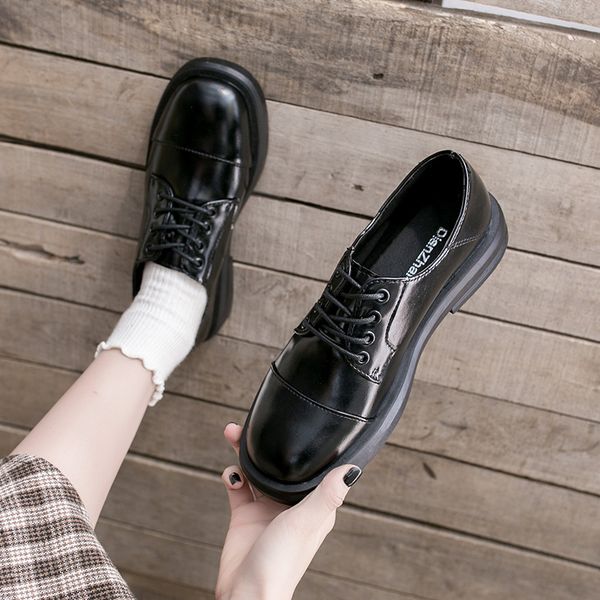 women shoes autumn round toe all-match female footwear black flats british style casual sneaker fall cross summer dress new
women shoes autumn round toe all-match female footwear black flats british style casual sneaker fall cross summer dress new