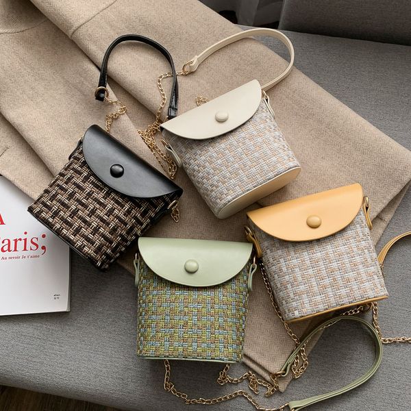 furry bag female 2020 autumn and winter new style plush bag chain cute women's fashion shoulder
furry bag female 2020 autumn and winter new style plush bag chain cute women's fashion shoulder