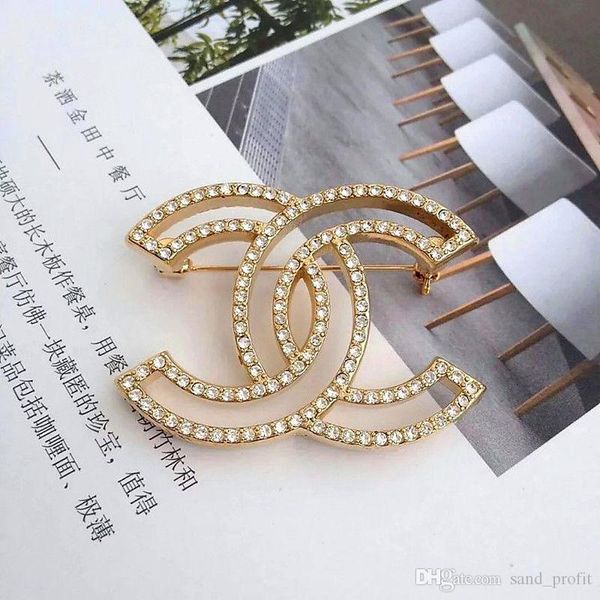 crystal brooch pins hollow letter brooches for women jewelry clothing pins accessory festival gift special offer, Golden;silver
crystal brooch pins hollow letter brooches for women jewelry clothing pins accessory festival gift special offer, Golden;silver