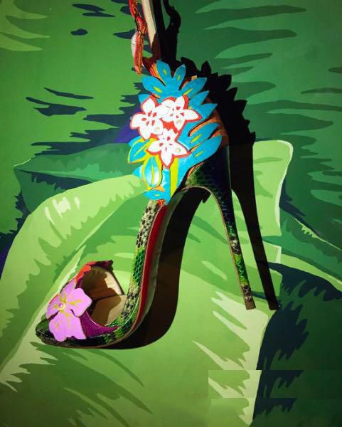 Adorable flower ankle strap designer slides sandal women high heel dress shoes luxury high heels Size 35 To 40
Adorable flower ankle strap designer slides sandal women high heel dress shoes luxury high heels Size 35 To 40