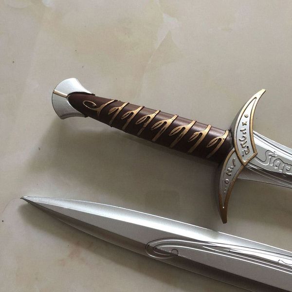 1: 1 cosplay movie king hobbit frodo bagkins 72cm stings sword children safety gift pu material
1: 1 cosplay movie king hobbit frodo bagkins 72cm stings sword children safety gift pu material