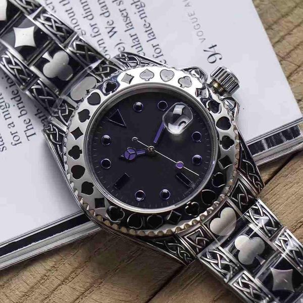 men playing card engraved 40mm with diamond luxury multi-functional mechanical watch, Slivery;brown
men playing card engraved 40mm with diamond luxury multi-functional mechanical watch, Slivery;brown