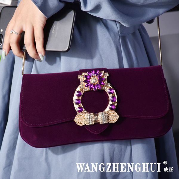 women's bag 2019 new watercolor drill hand bag korean version handbag snake bone chain crossing hand-held envelope
women's bag 2019 new watercolor drill hand bag korean version handbag snake bone chain crossing hand-held envelope