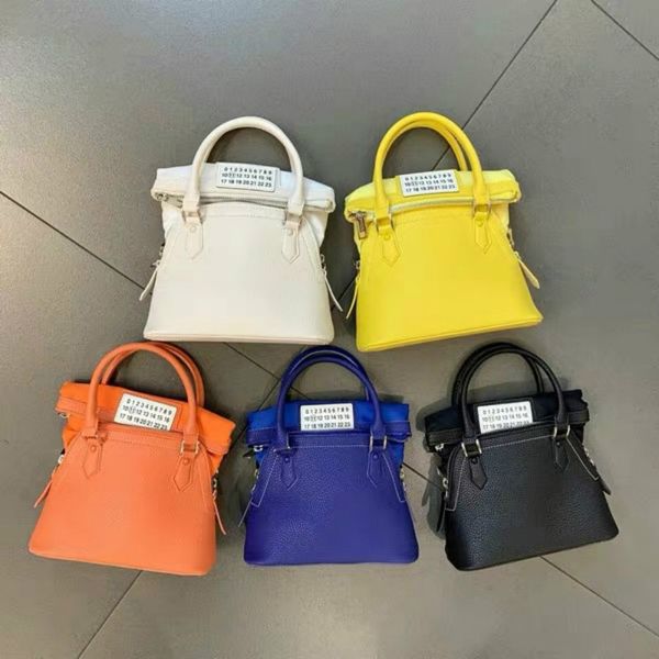 bag buang 2020 new handle shell bag genuine leather capacity female handbags tote korean girls shoulder
bag buang 2020 new handle shell bag genuine leather capacity female handbags tote korean girls shoulder