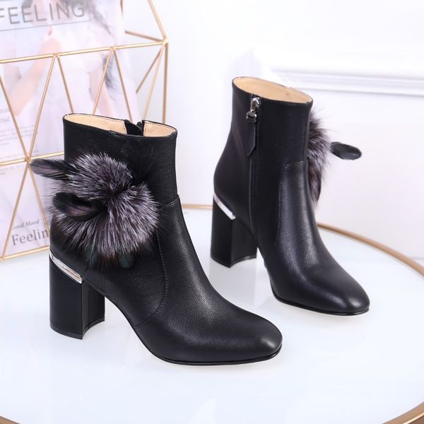 new designer women shoes fashion british boots round toe martin boots black zipper fashion embroidered ankle boots size 35-40
new designer women shoes fashion british boots round toe martin boots black zipper fashion embroidered ankle boots size 35-40