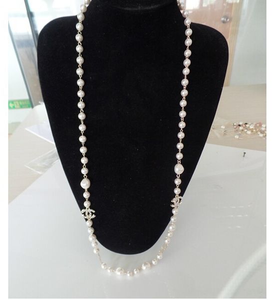 Hot new personality pendant pearl English alphabet necklace jewelry gift party fashion accessories
Hot new personality pendant pearl English alphabet necklace jewelry gift party fashion accessories