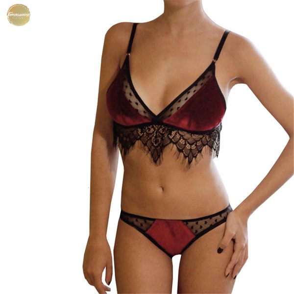 women brief deep-v velvet bra set lace solid lingerie dressing plus size bralette sleepwear set, Red;black
women brief deep-v velvet bra set lace solid lingerie dressing plus size bralette sleepwear set, Red;black