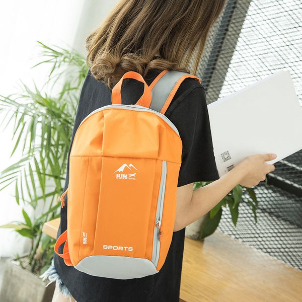 открытый дорожная сумка мода водонепроницаемый рюкзак прочный sport bag твердая zipper рюкзак для человек женщина сумки на ремне 6 цветов vt
открытый дорожная сумка мода водонепроницаемый рюкзак прочный sport bag твердая zipper рюкзак для человек женщина сумки на ремне 6 цветов vt
