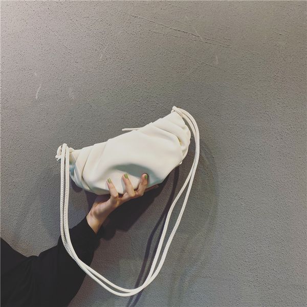 2020 new shoulder bag women's casual fashion korean version of the messenger bag