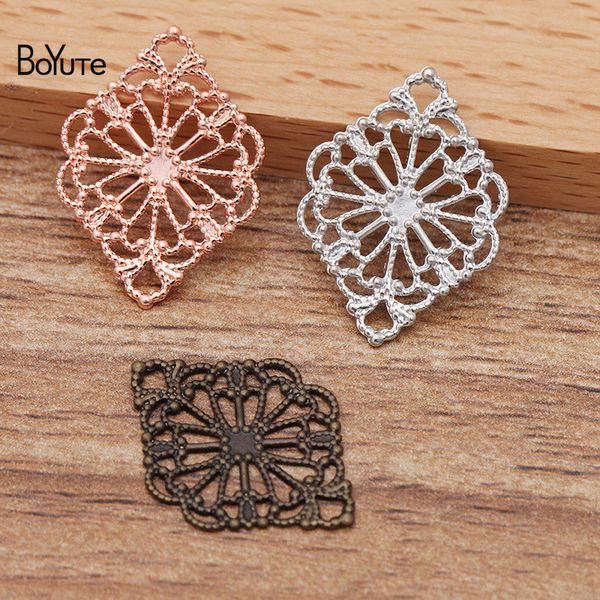 boyute (100 pieces/lot) metal brass stamping filigree 15*20mm flower charms for jewelry making, Silver
boyute (100 pieces/lot) metal brass stamping filigree 15*20mm flower charms for jewelry making, Silver
