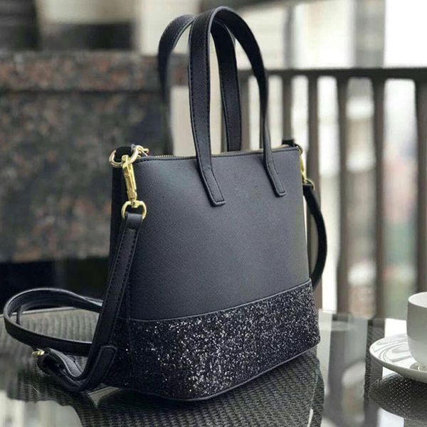 Уличные Сумки Мини Блеск Женские Сумки ИСКУССТВЕННАЯ Кожа Crossbody Сумка Сумки Сумки Кошельки Цепи Ремни 3 Цвета
Уличные Сумки Мини Блеск Женские Сумки ИСКУССТВЕННАЯ Кожа Crossbody Сумка Сумки Сумки Кошельки Цепи Ремни 3 Цвета