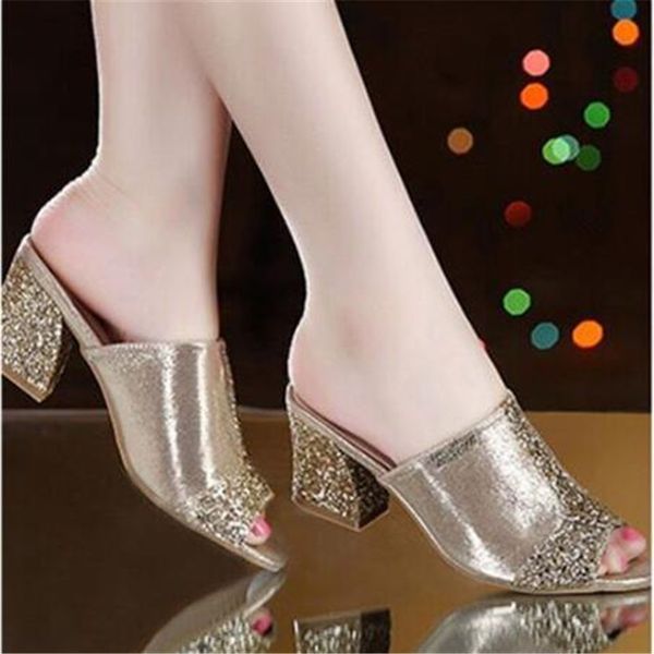 gold silver sequined slippers women fashion bling peep toe causal slip on shoes sweet female square heel sandals mujer zapatos, Black
gold silver sequined slippers women fashion bling peep toe causal slip on shoes sweet female square heel sandals mujer zapatos, Black