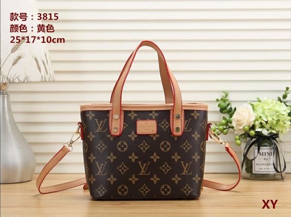 2019 Design Handbag Ladies Brand Totes Clutch Bag High Quality Classic Shoulder Bags Fashion Leather Hand Bags A013
2019 Design Handbag Ladies Brand Totes Clutch Bag High Quality Classic Shoulder Bags Fashion Leather Hand Bags A013