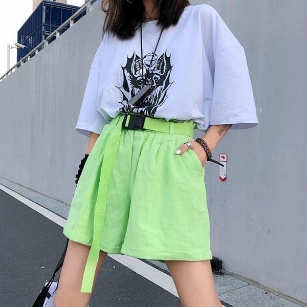 autumn winter new street fashion high waist loose conventional casual shorts with belt women wild leg thin straight shorts, White;black
autumn winter new street fashion high waist loose conventional casual shorts with belt women wild leg thin straight shorts, White;black