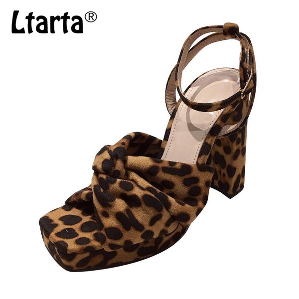 ltarta 2020 summer fashion leopard high-heeled women's shoes buckle suede thick heel bow open toe women's sandals cwf, Black
ltarta 2020 summer fashion leopard high-heeled women's shoes buckle suede thick heel bow open toe women's sandals cwf, Black