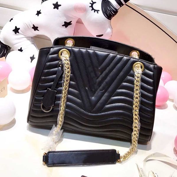 fashion over the shoulder bag black tote handbag montaigne bag soft ladies chain handbag duffle handbag
fashion over the shoulder bag black tote handbag montaigne bag soft ladies chain handbag duffle handbag