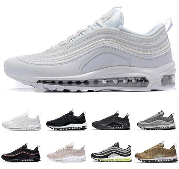 2019 new style men's high-quality comfortable and durable sports shoes rubber sole breathable outdoor shoes 
2019 new style men's high-quality comfortable and durable sports shoes rubber sole breathable outdoor shoes