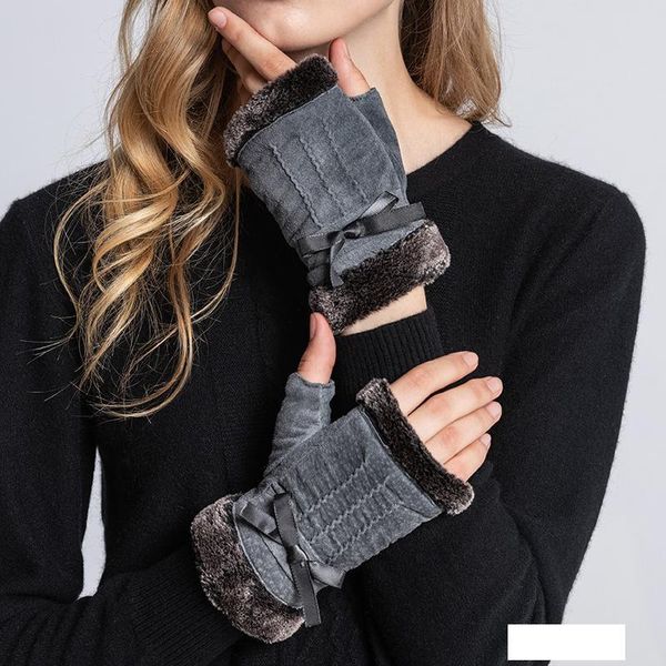 sumusan women half finger leather gloves winter black comfortable gloves lady thick warm pigskin leather mittens, Blue;gray
sumusan women half finger leather gloves winter black comfortable gloves lady thick warm pigskin leather mittens, Blue;gray