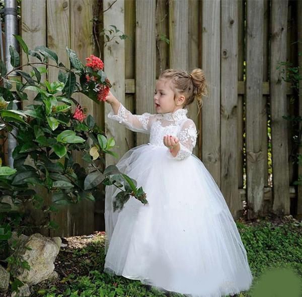 2020 lace white ivory flower girl dresses first holy communion dresses high neck illusion 3/4 long sleeve tulle tiered skirts birthday gowns, White;red
2020 lace white ivory flower girl dresses first holy communion dresses high neck illusion 3/4 long sleeve tulle tiered skirts birthday gowns, White;red