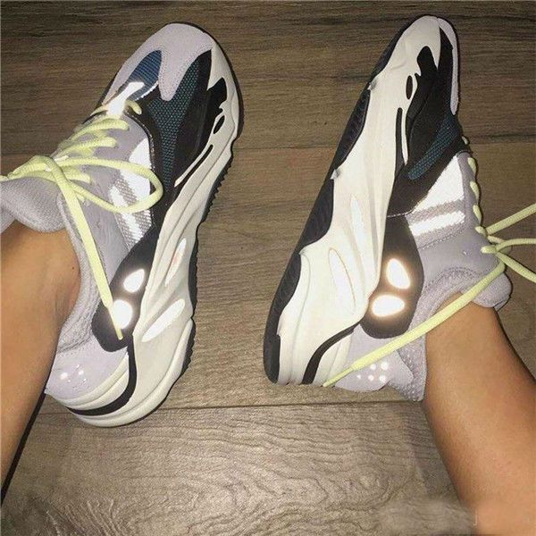 wholesale human race pw hu holi solar mc heart idea jogging designer men women running shoes afro hu trial solar pack sports sneakers
wholesale human race pw hu holi solar mc heart idea jogging designer men women running shoes afro hu trial solar pack sports sneakers