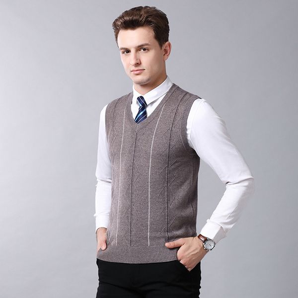 2019 new fashion knitted vest winter mens knitted sweater sleeveless v-neck casual mens sweaters and pullovers, Black;white
2019 new fashion knitted vest winter mens knitted sweater sleeveless v-neck casual mens sweaters and pullovers, Black;white
