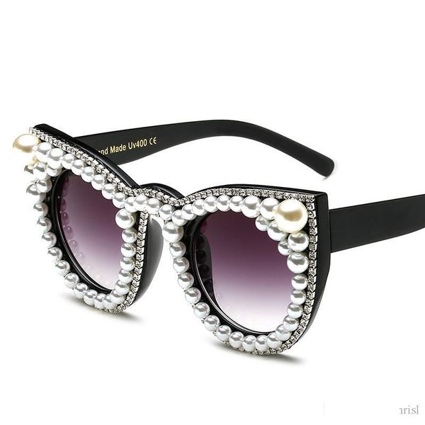 2017 women sunglasses fashion beautifully cat eye sunglasses framed pearl diamond sunglasses brand designer, White;black
2017 women sunglasses fashion beautifully cat eye sunglasses framed pearl diamond sunglasses brand designer, White;black