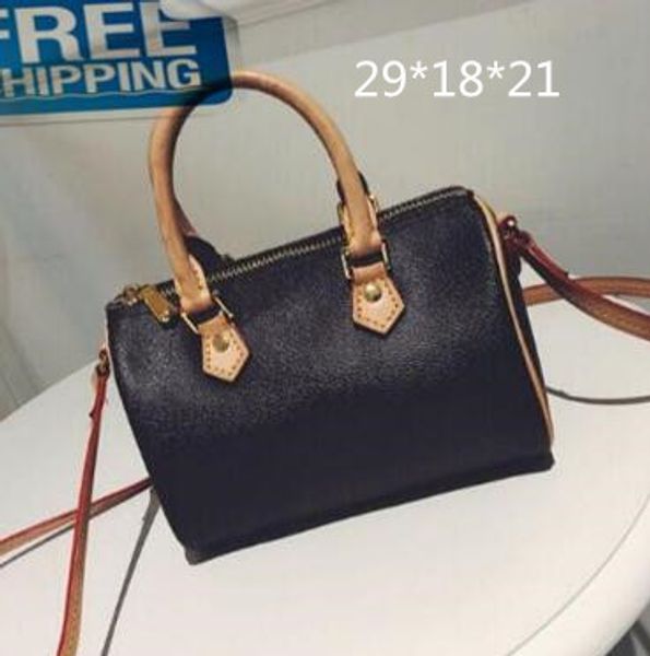 Бесплатная доставка нового стиля с одной ручкой Slant Girl Bag, кожаная мини-подушка в 20
Бесплатная доставка нового стиля с одной ручкой Slant Girl Bag, кожаная мини-подушка в 20