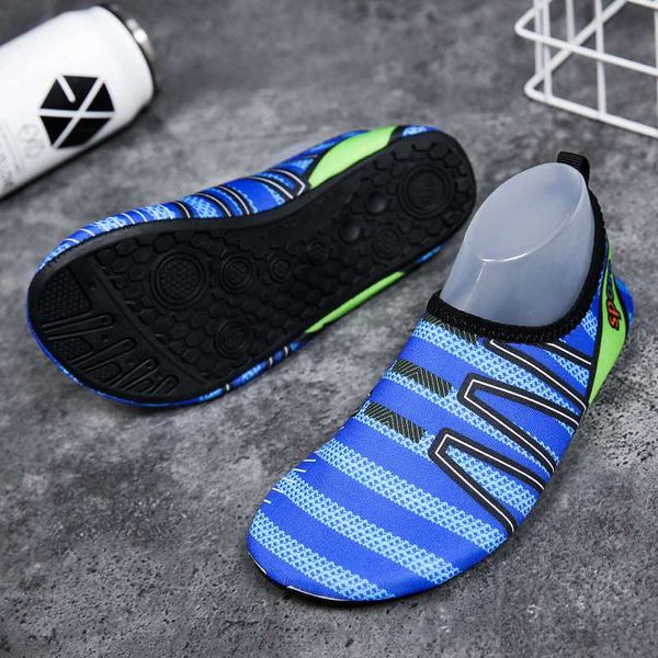 women men summer aqua shoes beach on surf rubber sole yoga quick-drying snorkeling swim wading shoes striped water
women men summer aqua shoes beach on surf rubber sole yoga quick-drying snorkeling swim wading shoes striped water