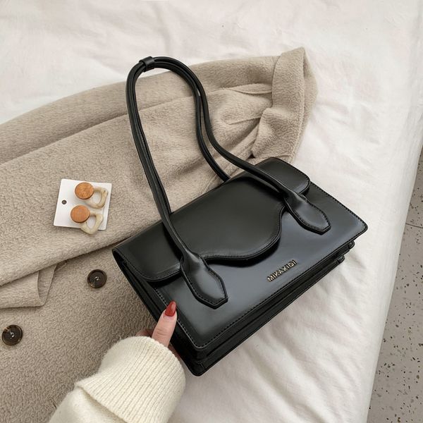 2020 ньиве schouder тас мода дам tassen вскользь totes ретро effen kleur pu vrouwen tassen luxe дизайнер vrouwen
2020 ньиве schouder тас мода дам tassen вскользь totes ретро effen kleur pu vrouwen tassen luxe дизайнер vrouwen