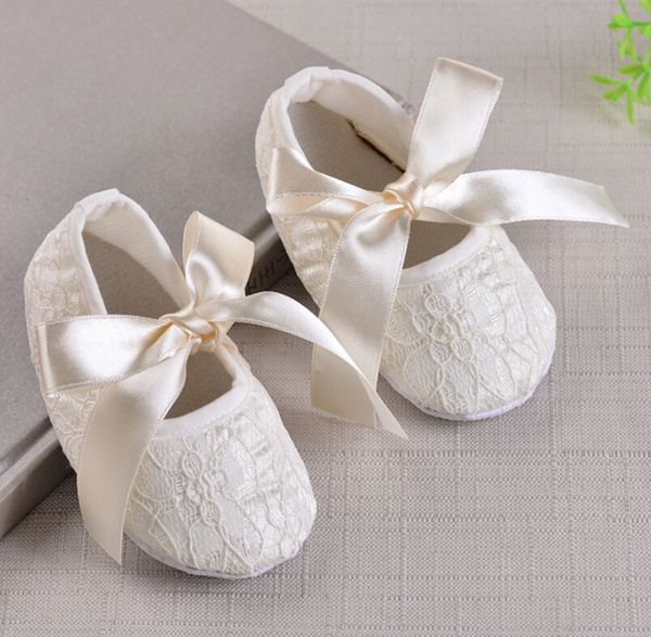 newborn baby girl crib shoes princess lace flower bowknot soft sole sneaker prewalker
newborn baby girl crib shoes princess lace flower bowknot soft sole sneaker prewalker