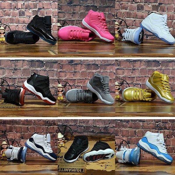оптовые малыши дети 11 prom night gym red полночь navy черный stingray белый розовый разводят concord space jam обувь 11s баскетбол sneaker
оптовые малыши дети 11 prom night gym red полночь navy черный stingray белый розовый разводят concord space jam обувь 11s баскетбол sneaker